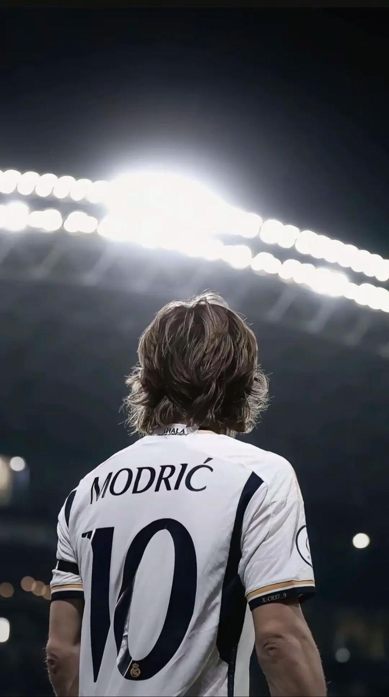 中超球队阵容分析：武汉三镇近期变化,（中超武汉三镇阵容观察：近期变动解析）