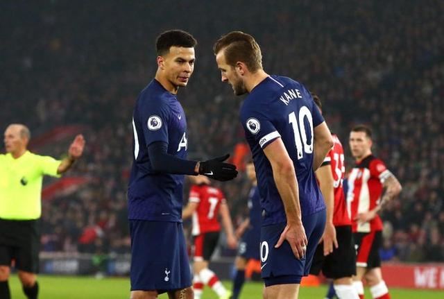 萨内蒂：批评劳塔罗？荒谬，他已经排在国米历史射手榜前五（萨内蒂：质疑劳塔罗毫无道理，他已跻身国米队史射手榜前五）