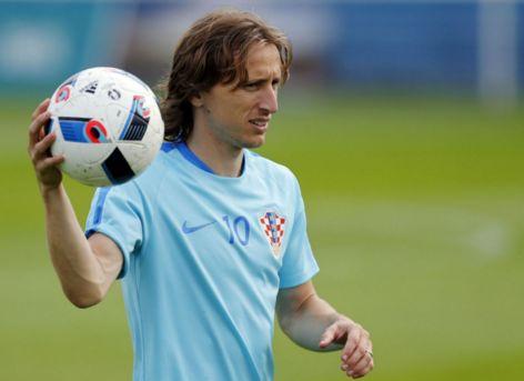 卡佩罗：那不勒斯问题更多在心理层面，踢欧战需要绝对的自信（卡佩罗：那不勒斯的症结在心理，征战欧战须有绝对自信）